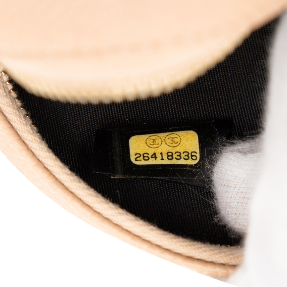 Pre-Loved Chanel Caviar CC Filigree Round Crossbody - Picture 6 of 8